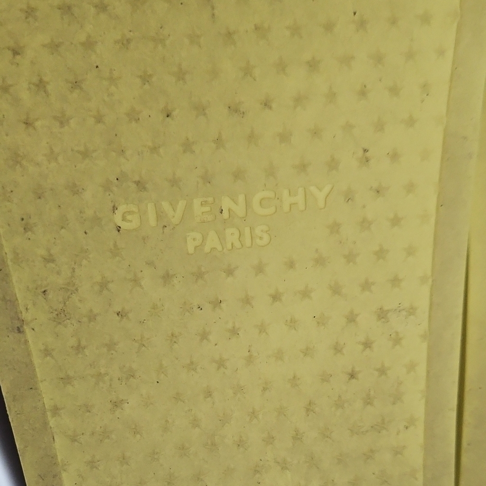 Givenchy Star-Patterned Yellow Slides - image 2